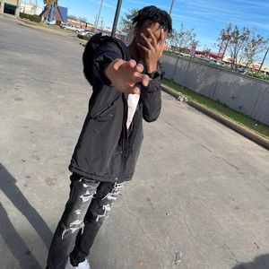 Meet your Posher, Cameron